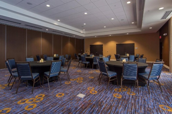 Courtyard by Marriott Raleigh-Durham Airport/Brier Creek image 24